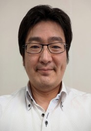 千田 良仁の写真