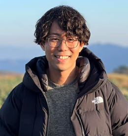 谷津 孝啓の写真